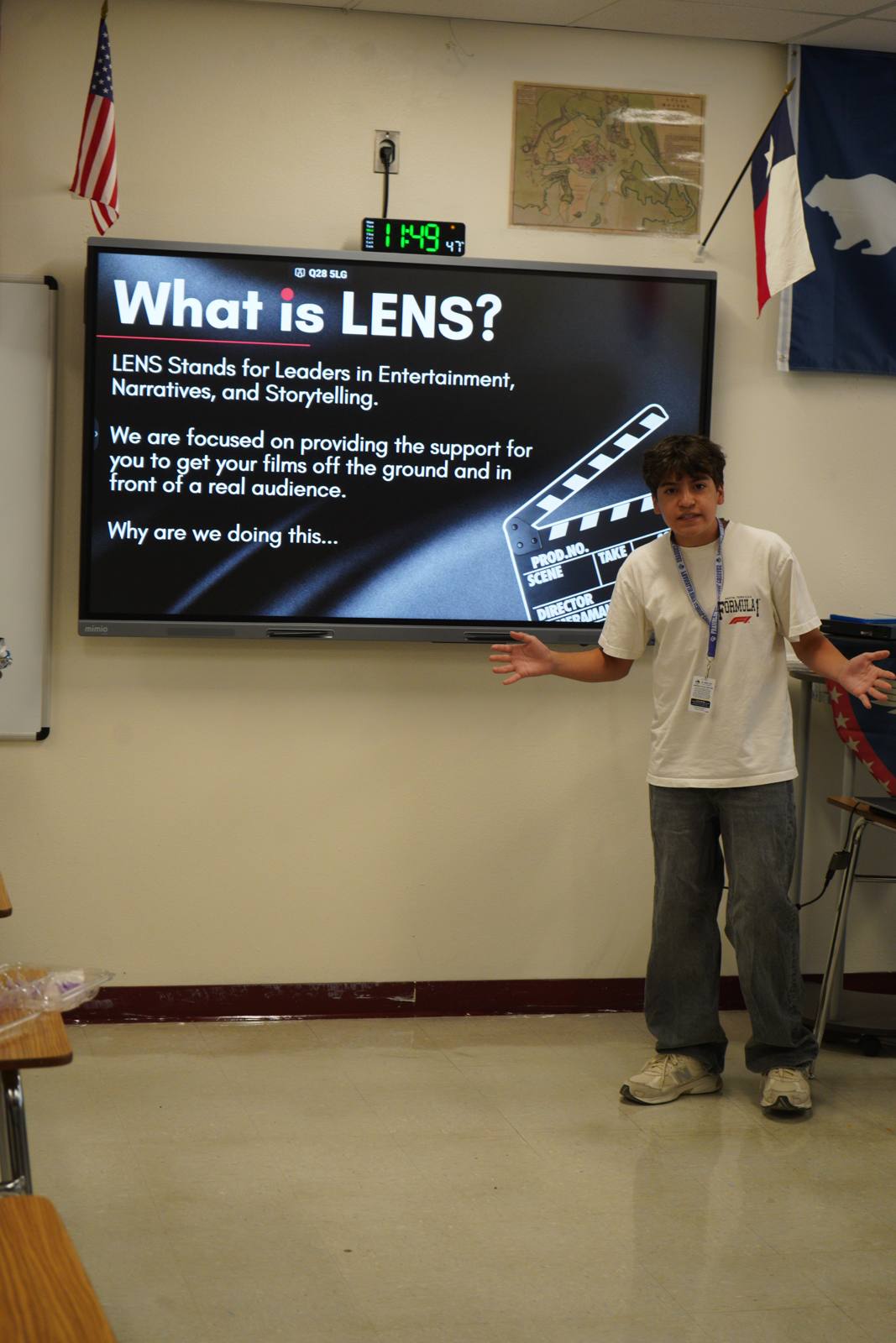 A LENS member presenting the first lesson